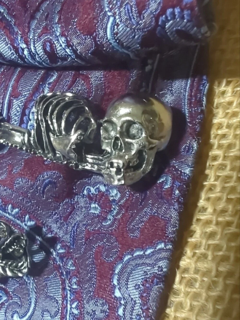 Purple Paisley Gothic Pendant Tie Necklace - Unbranded